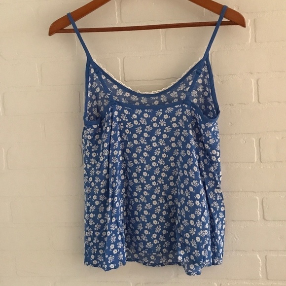Derek Heart Tank top Blue White Floral Crochet Greek Boho Dainty Coquette M - Picture 6 of 6
